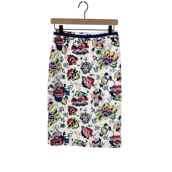 Boden Dresses & Skirts - Boden White Floral Pencil Skirt